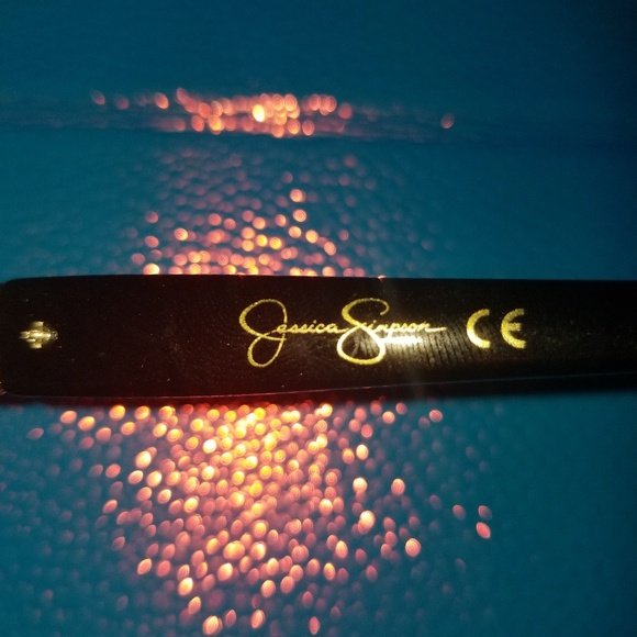 Sunglasses Jessica Simpson - Picture 5 of 6